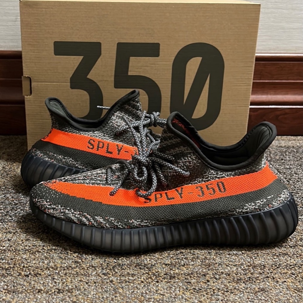 Yeezy 350 v2